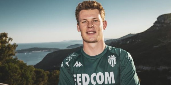 澳门百家乐官方网站-拜仁回到未来：乌尔赖希回归，尼贝尔跟科瓦奇练级