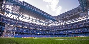 西媒：巴尔德贝巴斯基地和伯纳乌的草坪状况引发皇马球员担忧