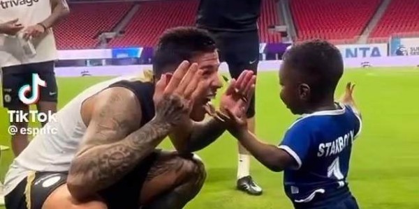 澳门真人百家乐登录入口-蓝军内部分裂了？杰克逊疑似为恩佐“种族歧视”辩护